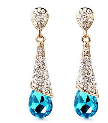 ANNE Crystal Clip On Earrings - Image 3