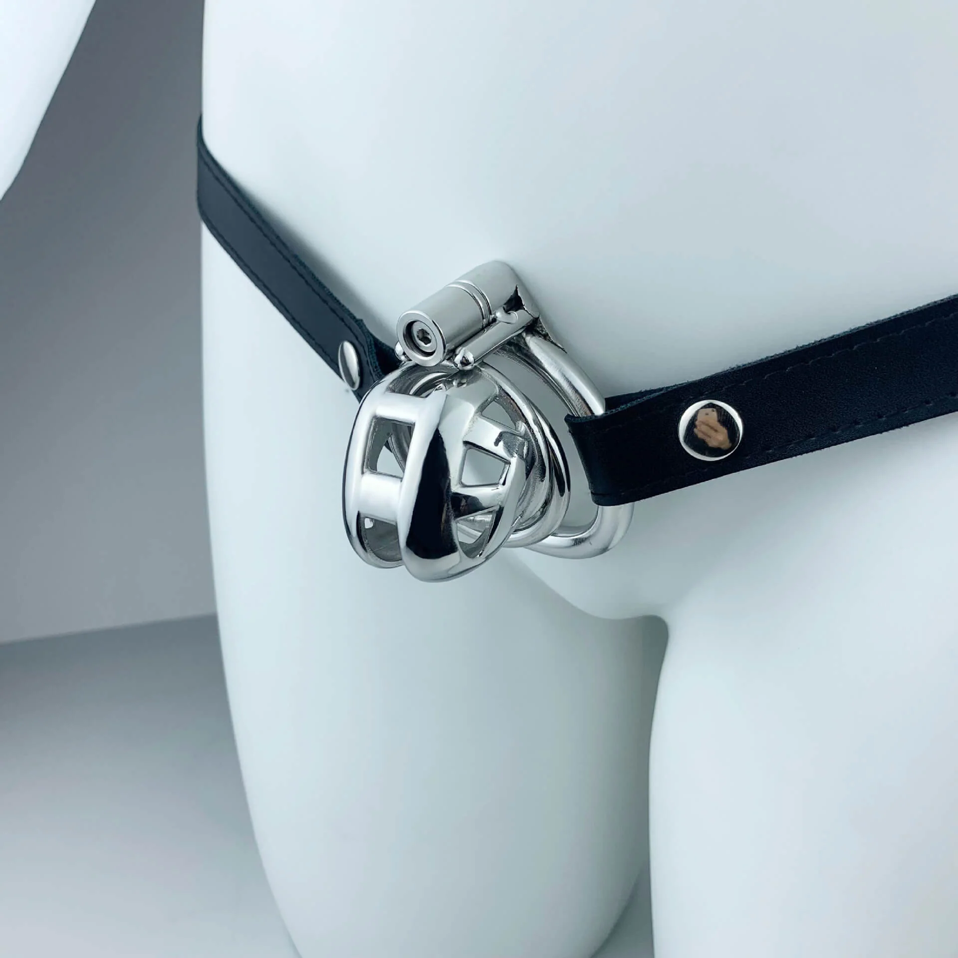 Permanent Micro Cobra Chastity Cage With Belt - Image 2