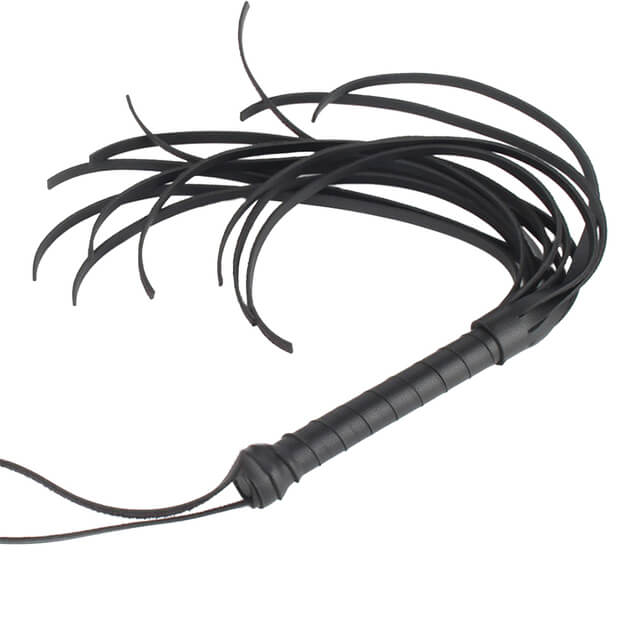 Slave Punishment Leather Flogger - Image 3